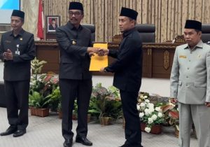 DPRD Barito Utara Gelar Paripurna RAPERDA Pengakuan Masyarakat Hukum Adat