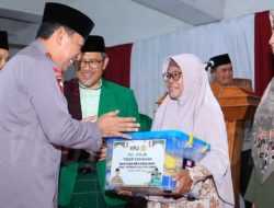 Ringankan Beban Masyarakat, Kaporli Beri Bantuan Kemanusiaan Kepada PUI