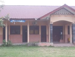 Diduga Tak Aktif, Kepala SMPN 3 Jeumpa Di Protes Warga