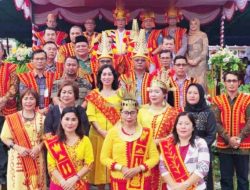 Bupati Nisel Irup Peringatan Hardiknas