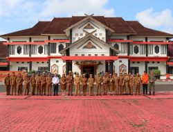 Pj Bupati Pimpin Apel Gabungan Lingkup Pemkab Mura