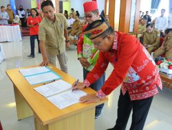 Suasana Kekeluargaan Pelepasan Purna Tugas Kepala Diskominfo SP Mura