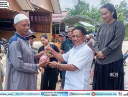 Heriyus Bagikan Sapi Kurban Kepada Warga Sekitar Rumah Pribadinya