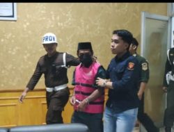Selewengkan Dana Desa Rp 476 Juta, Kades Lembah Haji Resmi Jadi Tersangka