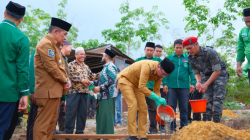 Bupati Labusel Hadiri Peletakan Batu Pertama SMP IT Boarding School Al Washliyah
