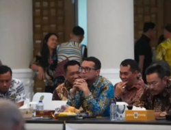 Bupati Labusel Hadiri Sosialisasi Pencabutan PBPH