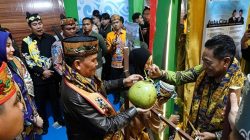 Gubernur Kalteng Dan Istri Kunjungi Stand Murung Raya di Kalteng Expo 2026