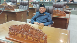 Ketua Komisi III DPRD Barut Ucapkan Selamat Hari Pers
