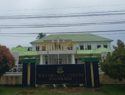 Dinilai Tak Profesional, Kajari Nisel Dilaporkan Ke Kejagung