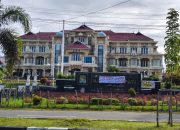Spanduk Protes PETI Menjamur di Jantho, YARA: Sinyal Kepercayaan Warga ke Pemkab Aceh Besar Menurun