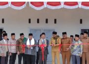 Bupati Labusel Fery Sahputra Simatupang Resmikan STAI Darul Husna Sei Kanan